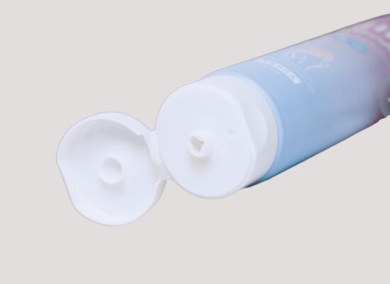 D45mm  Custom Cosmetic Lotion Tubes  with Flip cap  heart-shaped holes