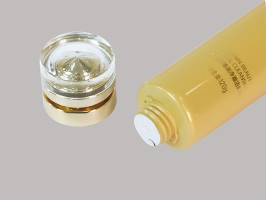 Crema facciale di plastica cosmetica su ordinazione crema dei tubi D40mm 70-180ml di BB con il coperchio a vite